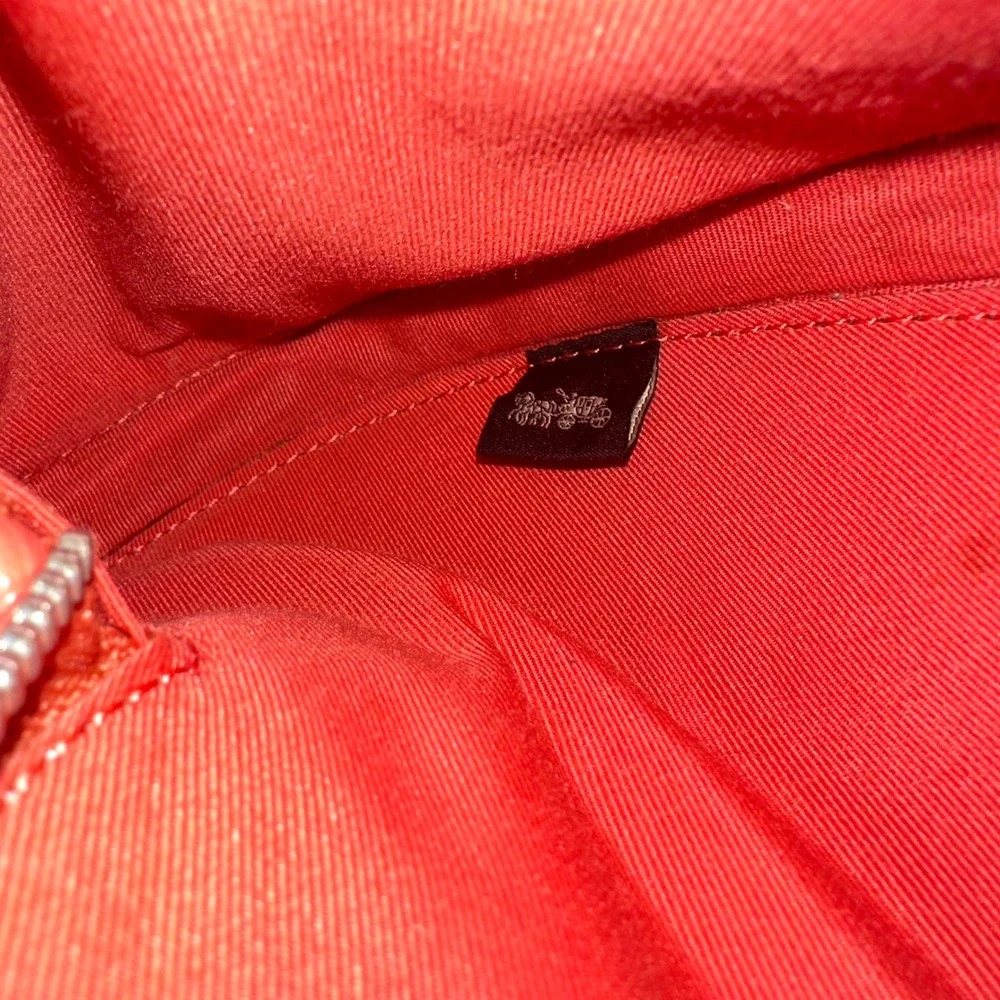 Coach authentic heart